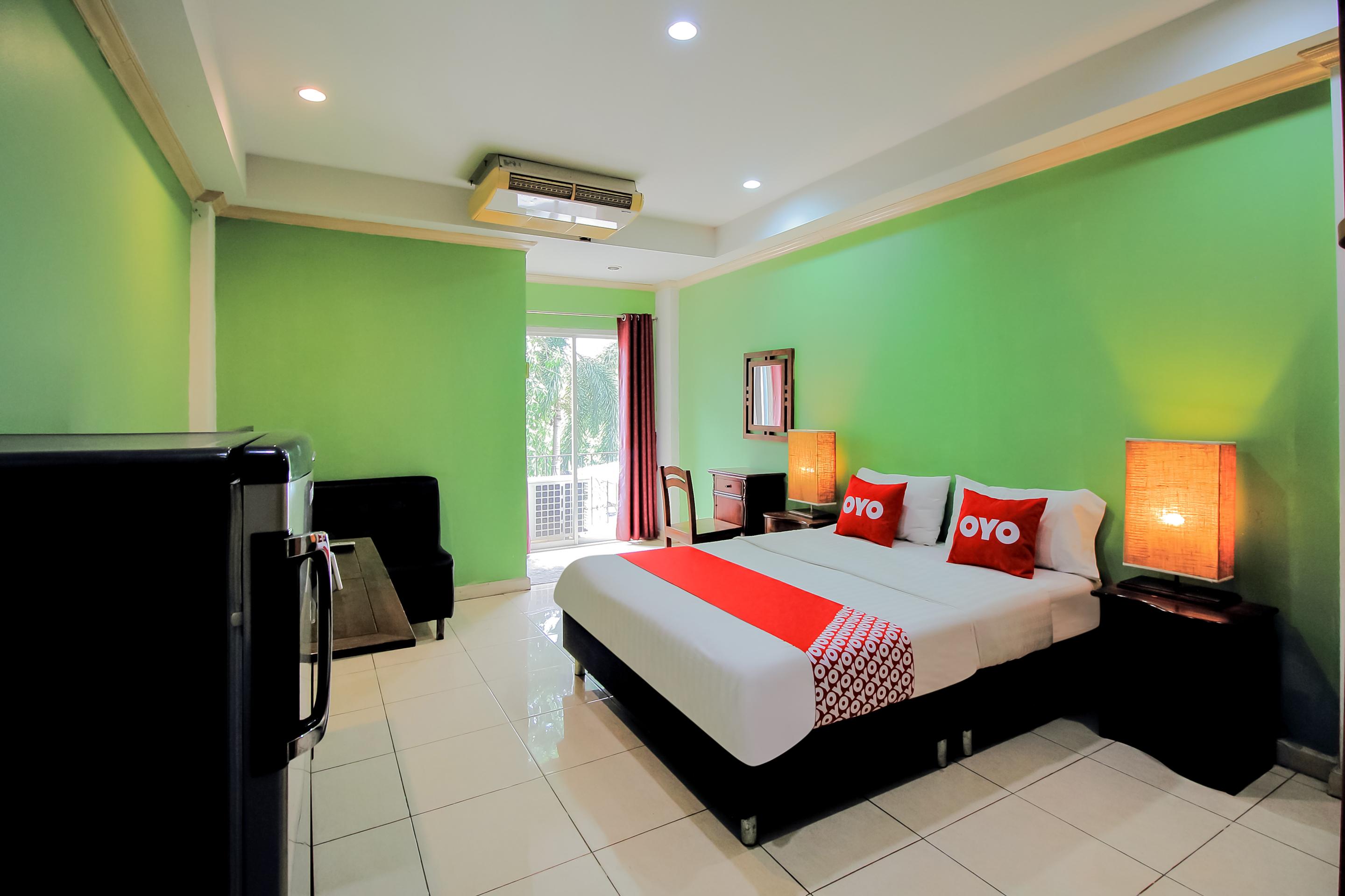 Oyo 254 Royal Pimand Hotel กรุงเทพมหานคร ภายนอก รูปภาพ