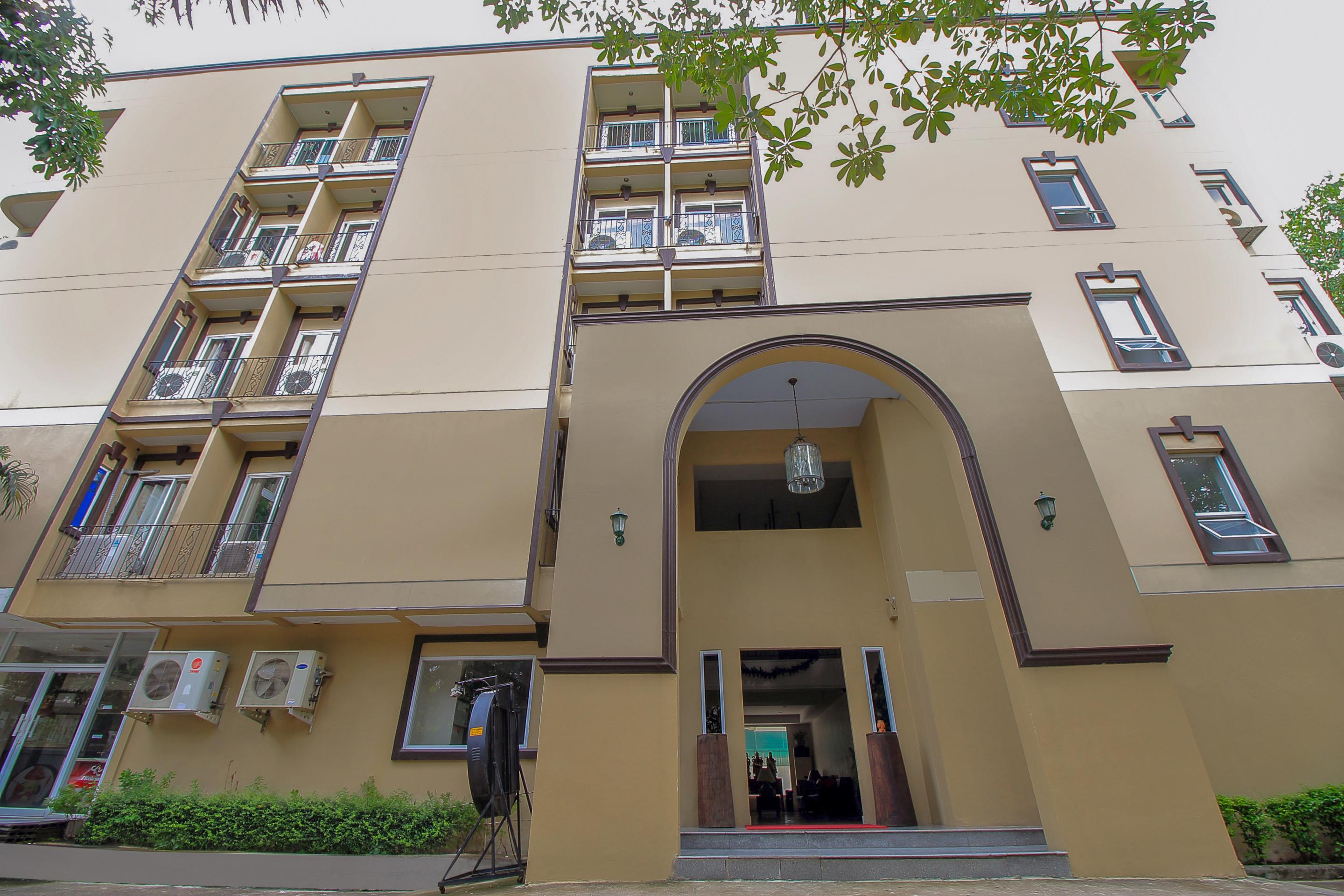 Oyo 254 Royal Pimand Hotel กรุงเทพมหานคร ภายนอก รูปภาพ