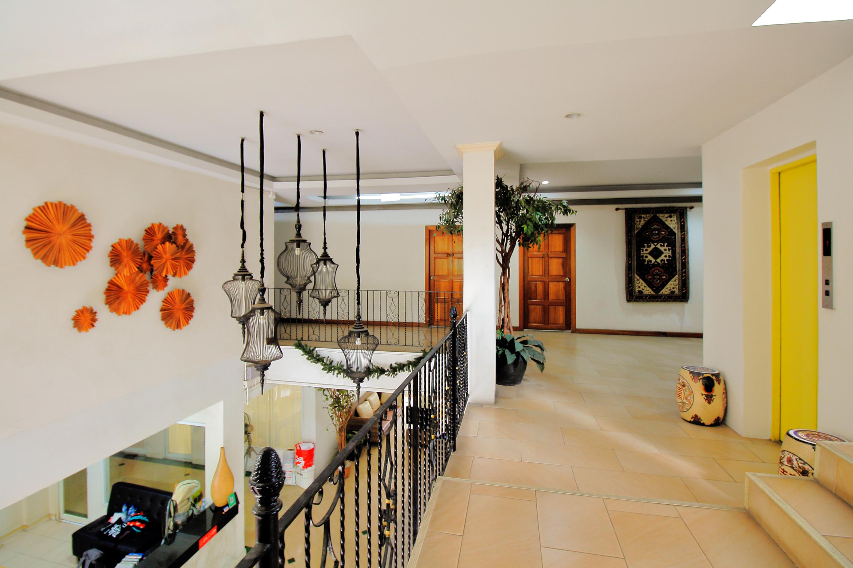 Oyo 254 Royal Pimand Hotel กรุงเทพมหานคร ภายนอก รูปภาพ