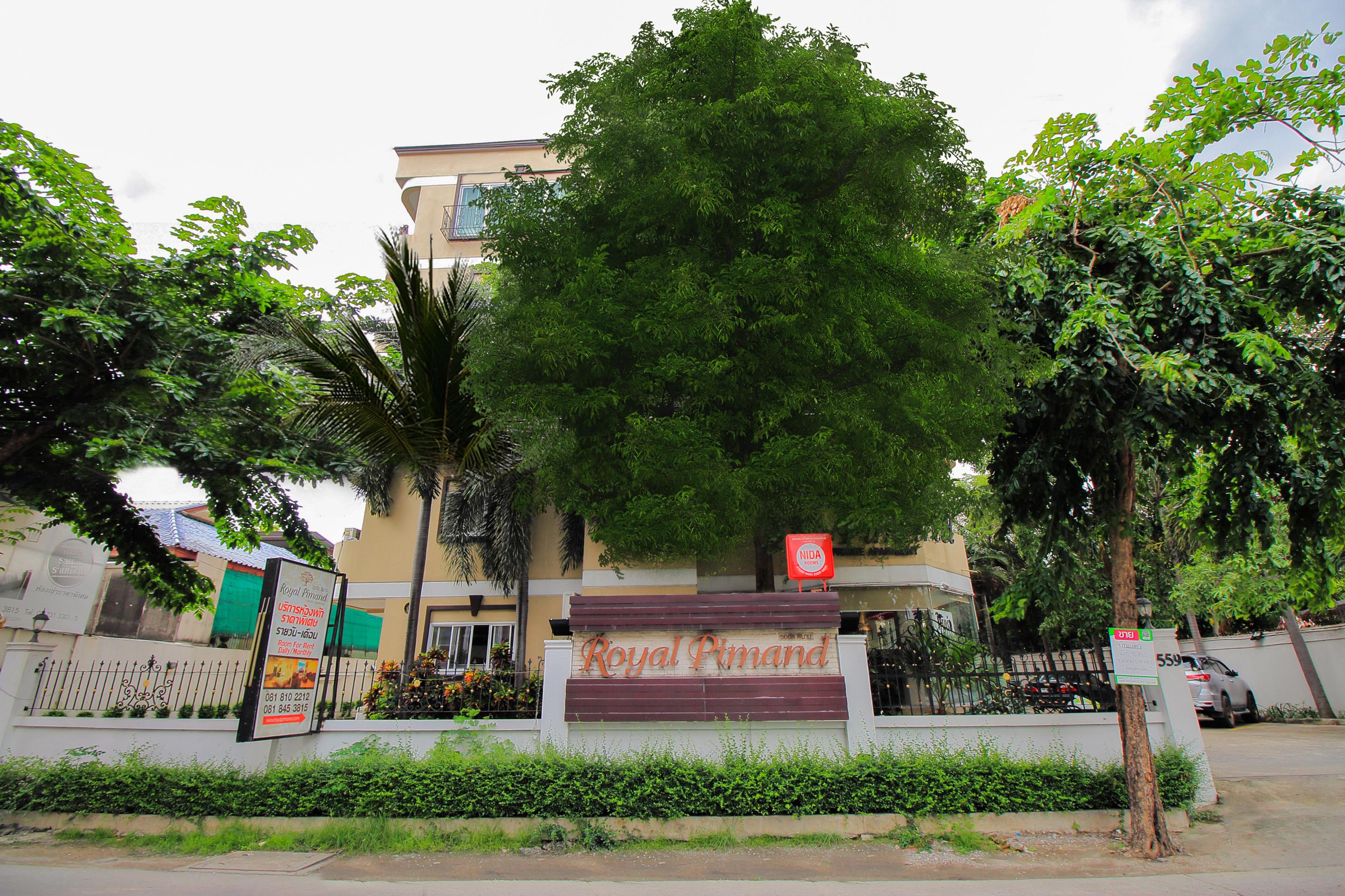 Oyo 254 Royal Pimand Hotel กรุงเทพมหานคร ภายนอก รูปภาพ