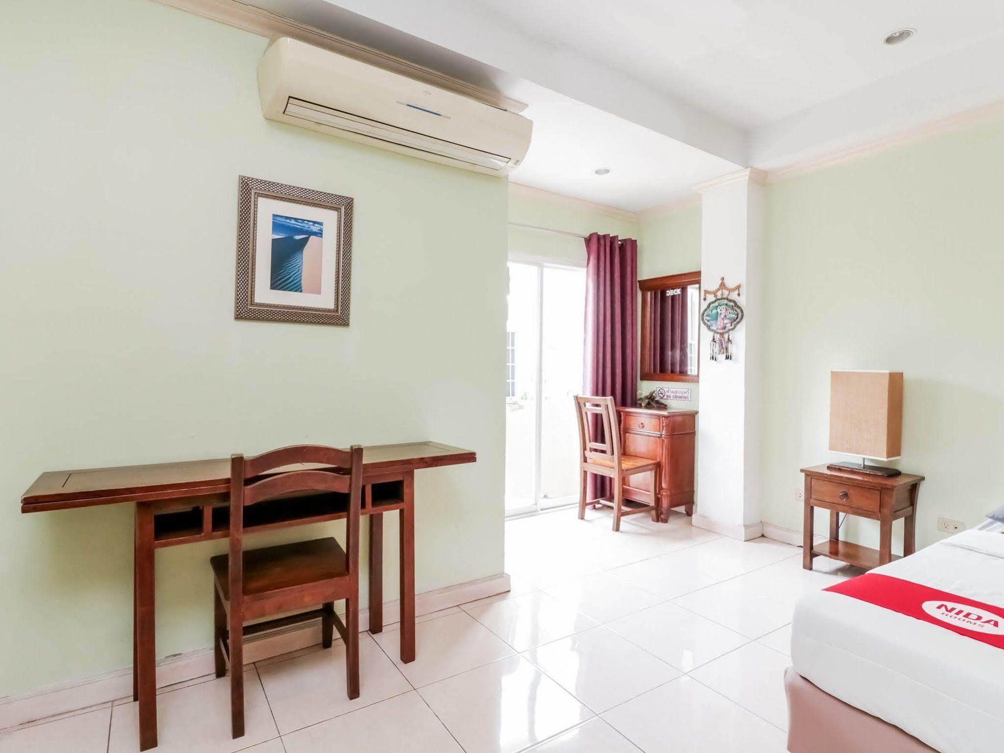 Oyo 254 Royal Pimand Hotel กรุงเทพมหานคร ภายนอก รูปภาพ