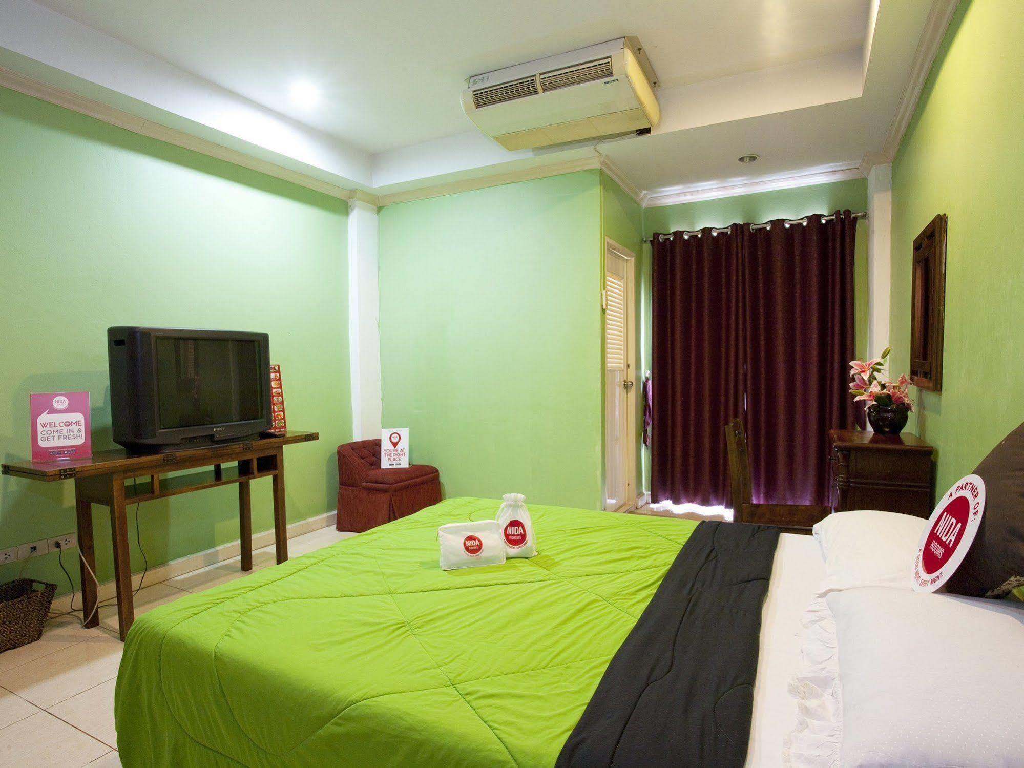 Oyo 254 Royal Pimand Hotel กรุงเทพมหานคร ภายนอก รูปภาพ