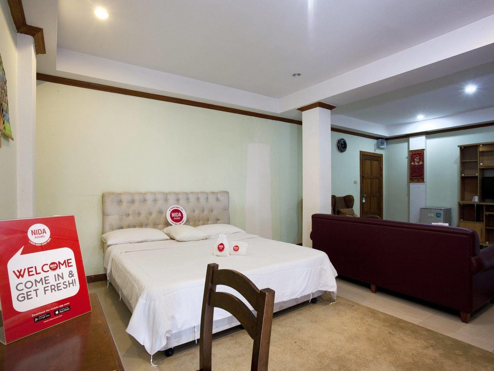Oyo 254 Royal Pimand Hotel กรุงเทพมหานคร ภายนอก รูปภาพ