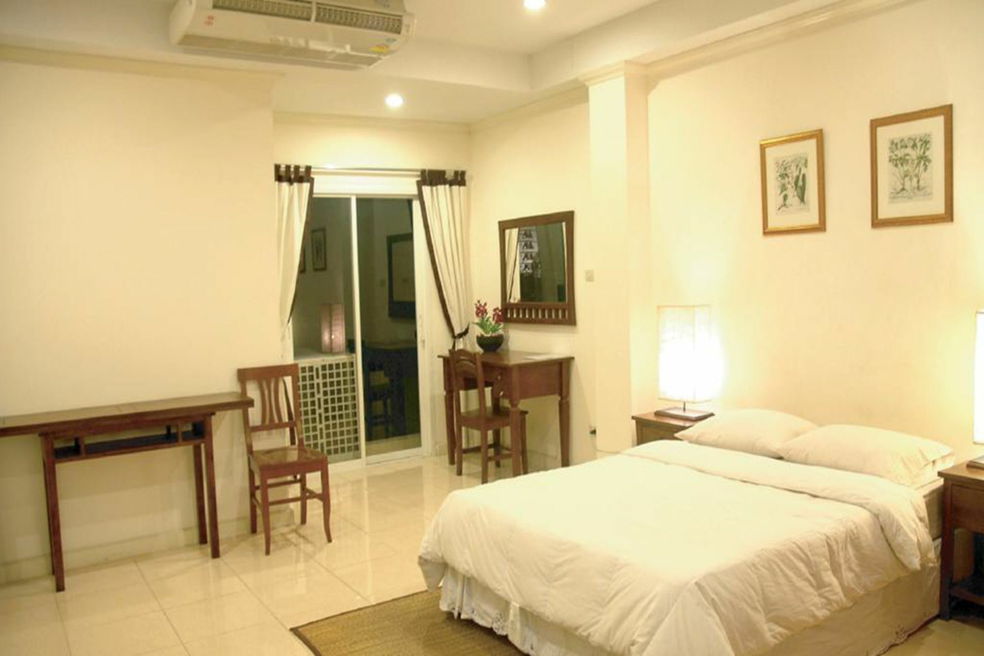 Oyo 254 Royal Pimand Hotel กรุงเทพมหานคร ภายนอก รูปภาพ